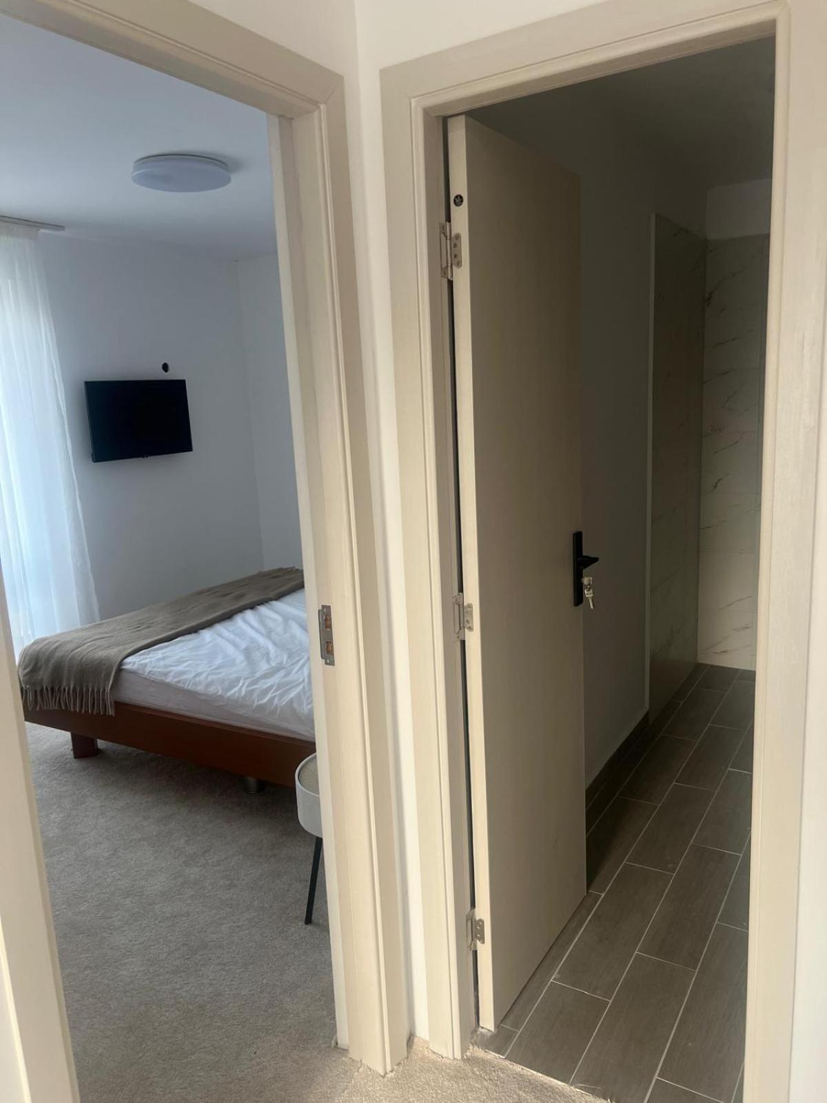 Lala Home Oradea Ngoại thất bức ảnh