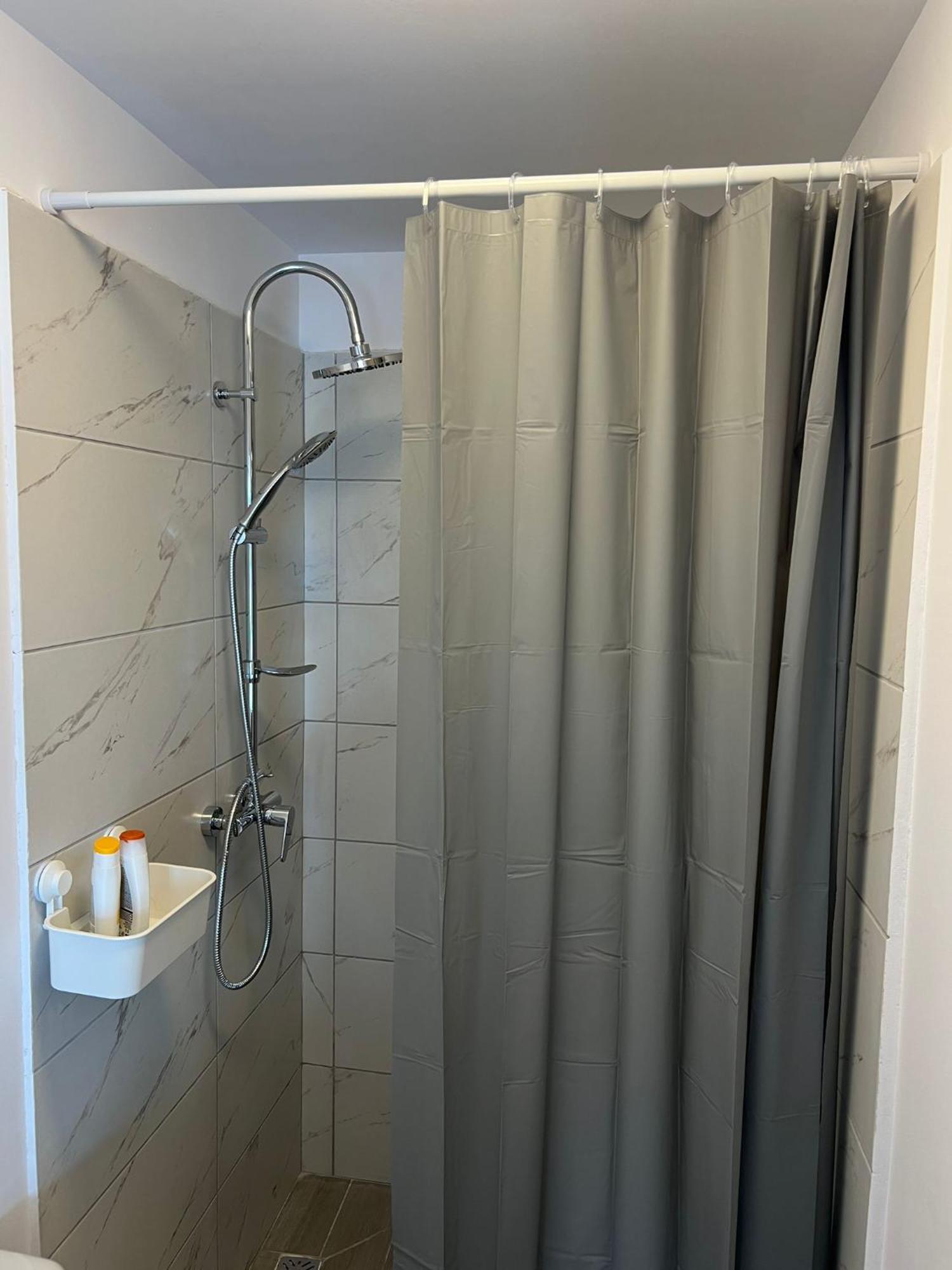 Lala Home Oradea Ngoại thất bức ảnh