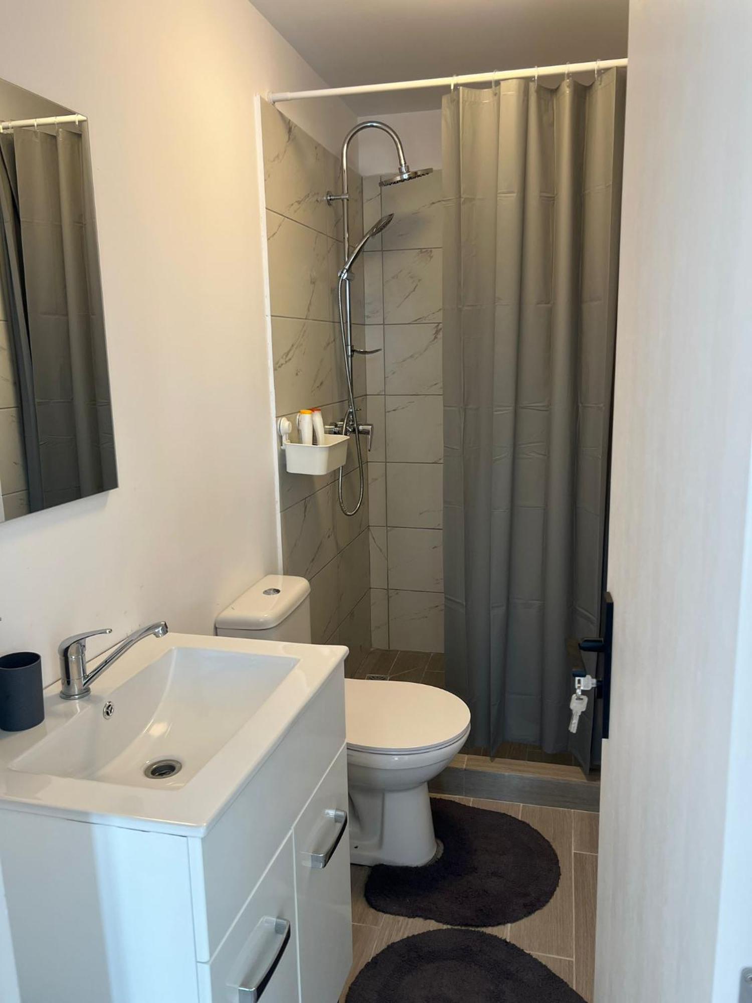 Lala Home Oradea Ngoại thất bức ảnh