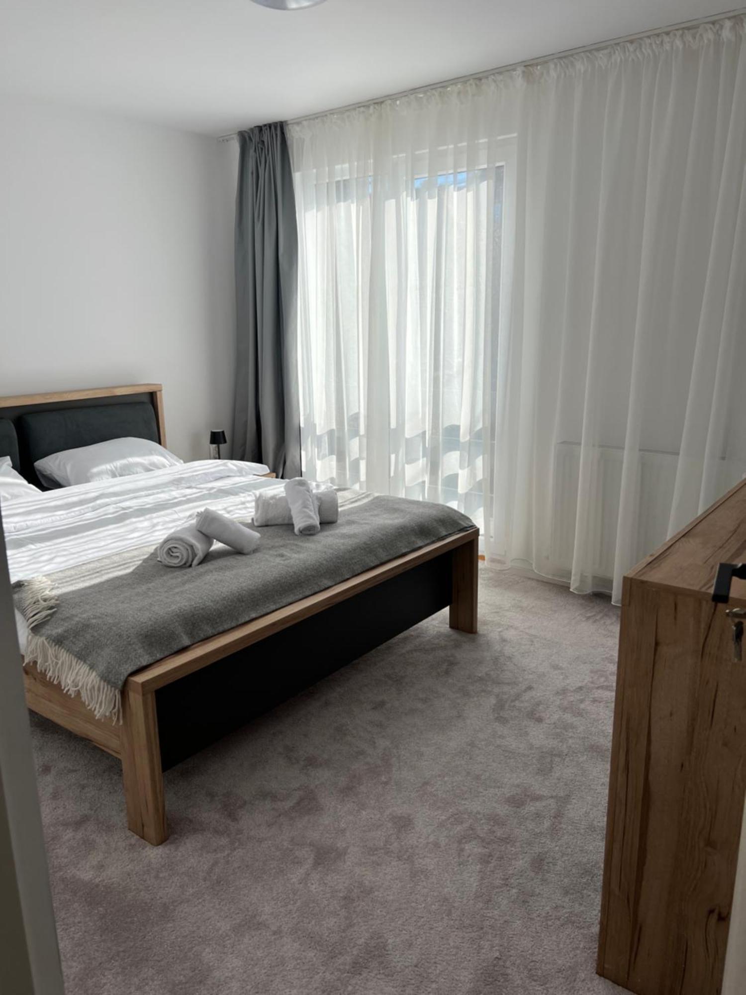 Lala Home Oradea Ngoại thất bức ảnh