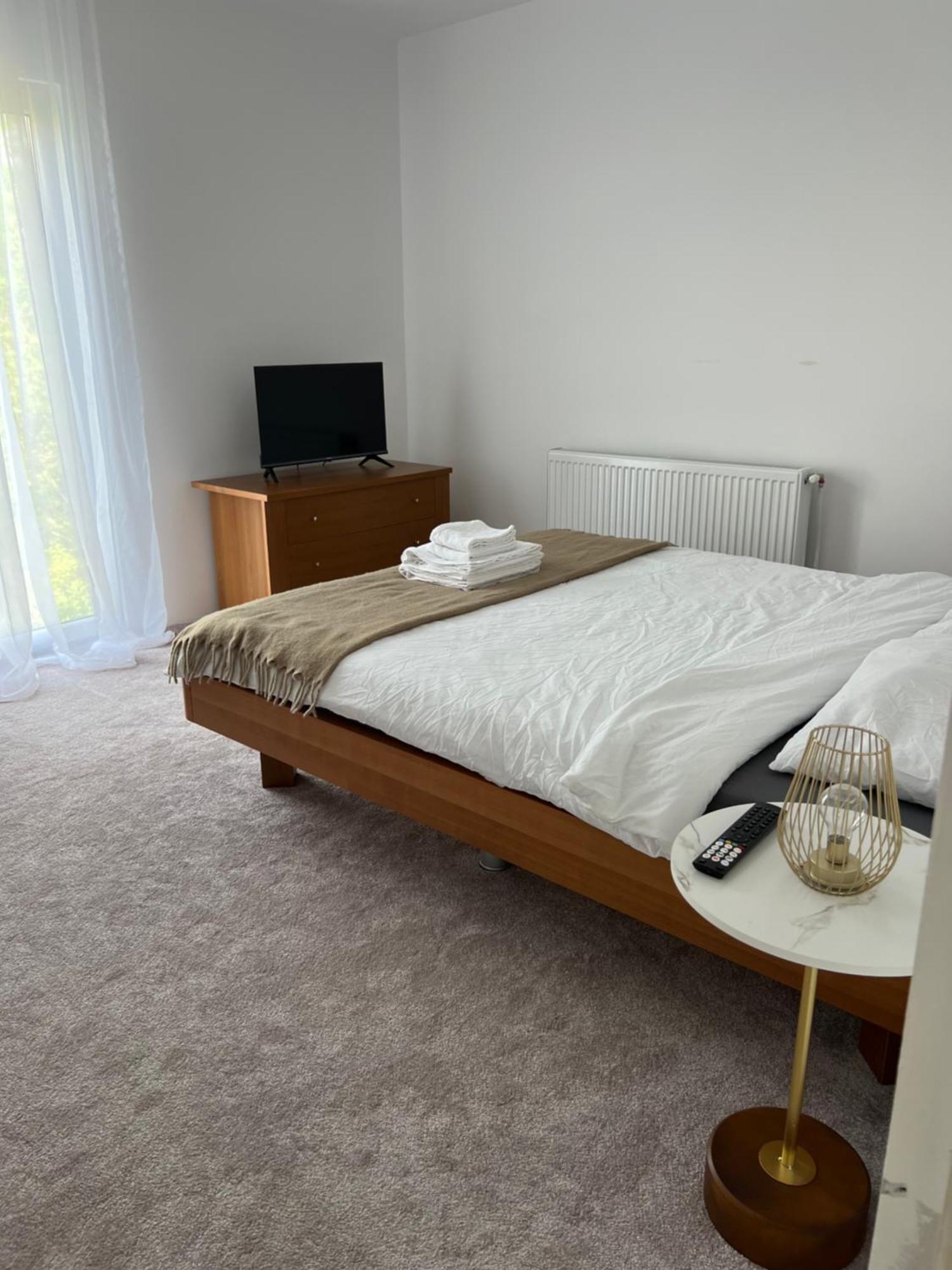 Lala Home Oradea Ngoại thất bức ảnh